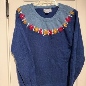 Vintage Hand Loomed EUC Floral Embroidered Blue Sweater Size M/L